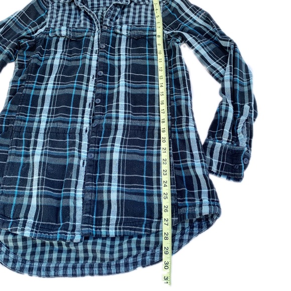 Columbia Contrast-Pattern Flannel Shirt - Picture 10 of 12